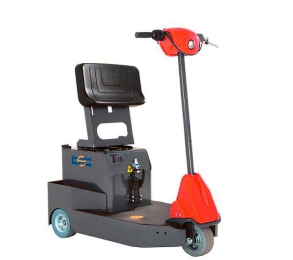 Tractor Eléctrico conductor a bordo de pie 800 Kg